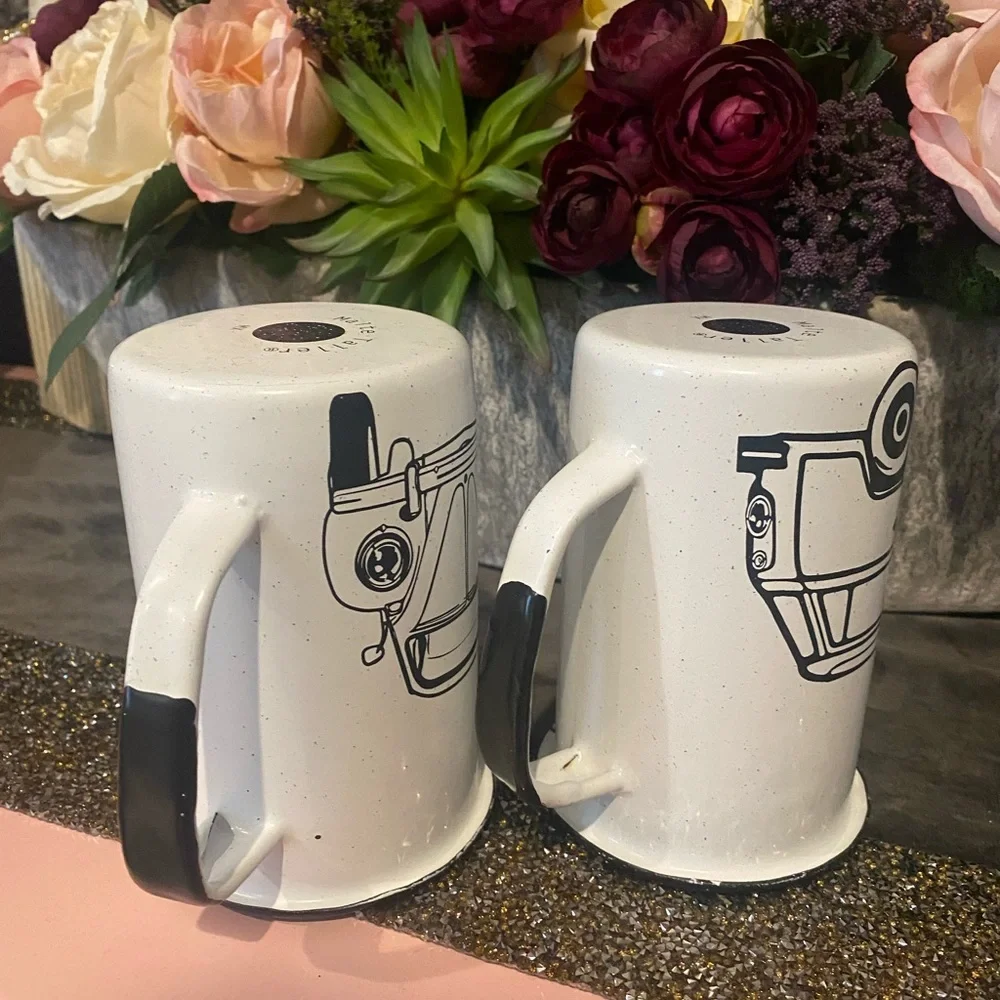 VW Retro Metal Mugs (2)